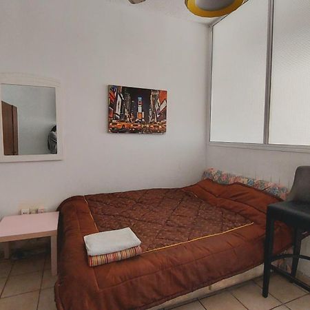 Studio Apartment Ларнака Екстериор снимка
