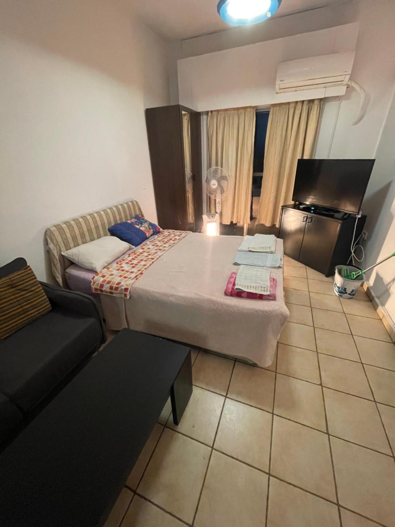 Studio Apartment Ларнака Екстериор снимка